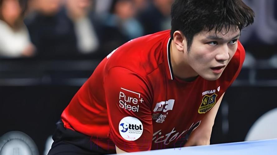 名场面!樊振东正手爆冲打到手背球飞了,西蒙高茨一脸难以置信 名场面!樊振东正手爆冲打到手背球飞了,西蒙高茨一脸难以置信